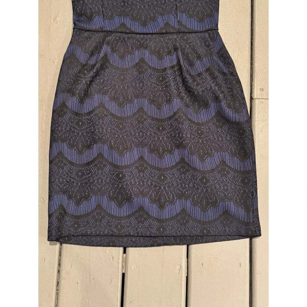 Mystic Navy Blue Strapless Y2K Vintage Hoco Dress With Black Stitch Overlay Sz M